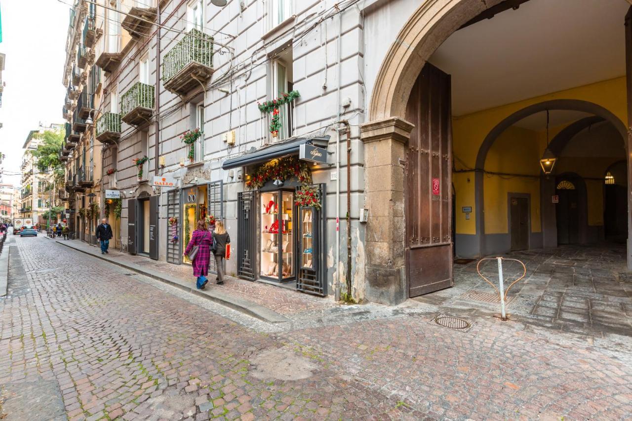 Residenza Partanna By Napoliapartments Exterior photo