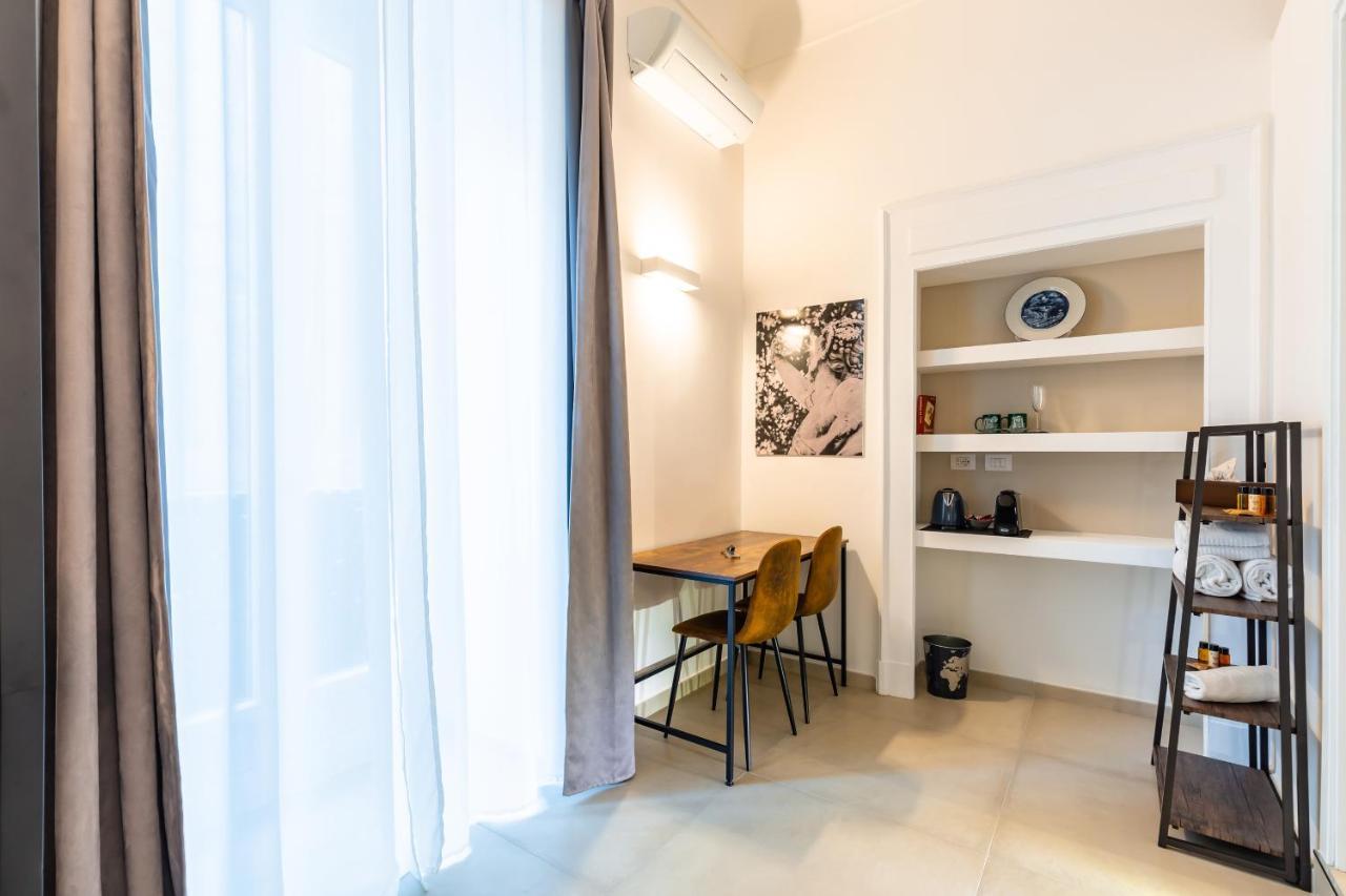 Residenza Partanna By Napoliapartments Exterior photo